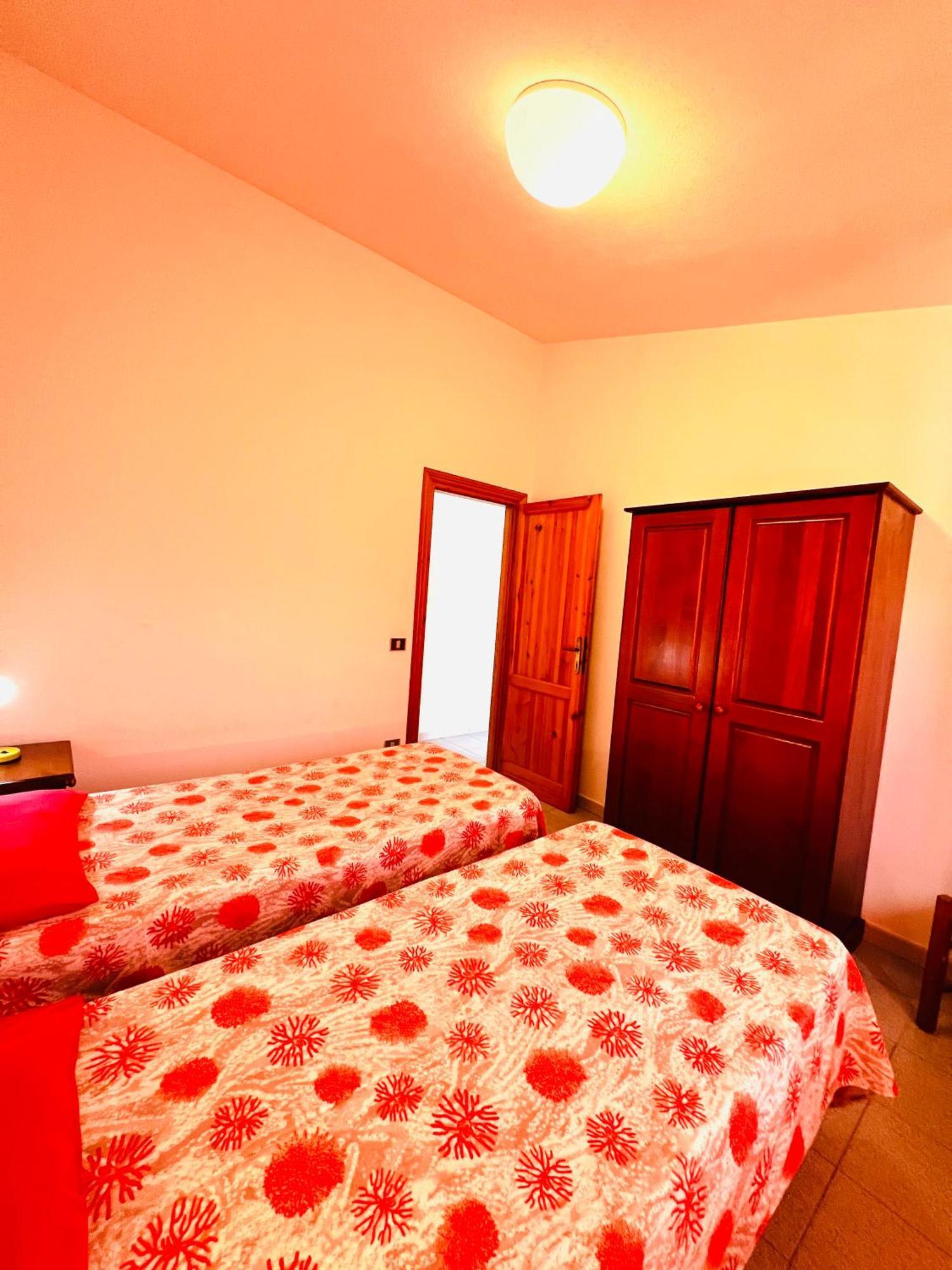 Residence La Cinta 8 Сан-Теодоро Екстер'єр фото
